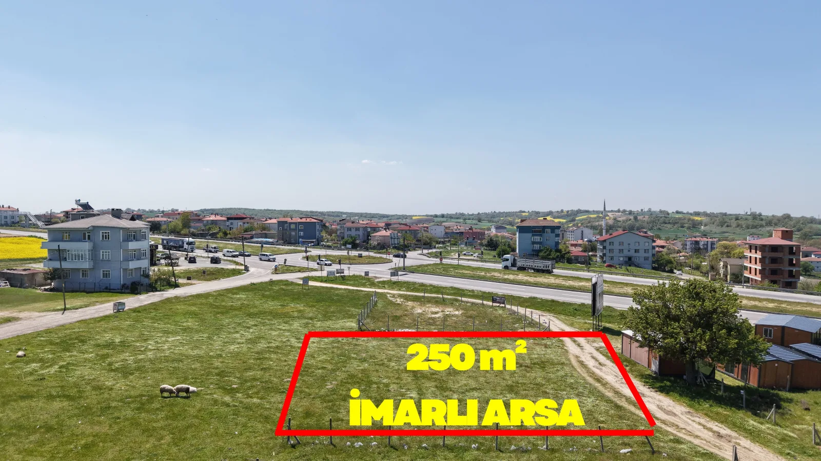 ÇEVRE YOLUNUN KENARINDA EMSALSİZ ARSA